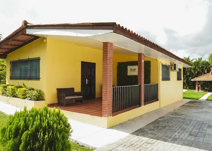 Coronado Villa Victoria